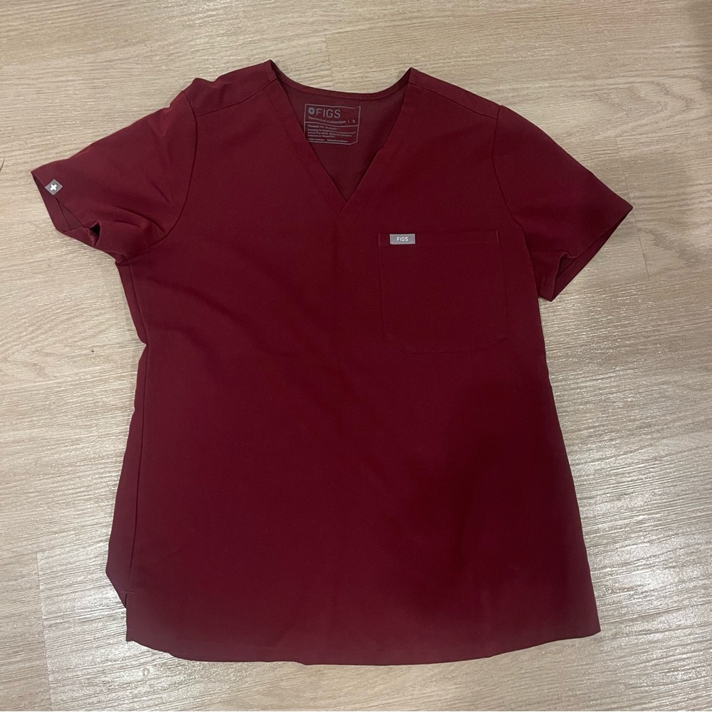 Catarina One-Pocket Scrub Top